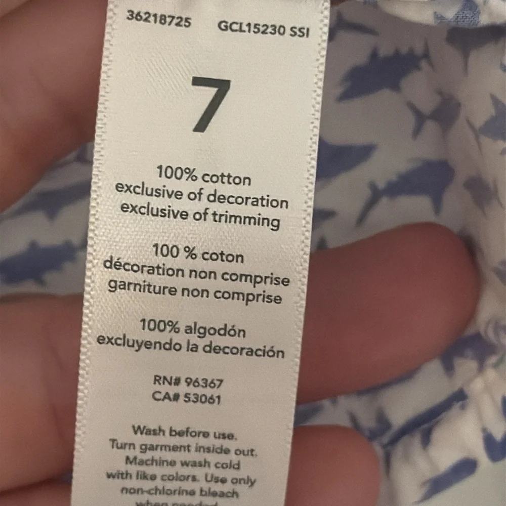 OshKosh B'gosh Blue and White Patterned Shirt Size 7